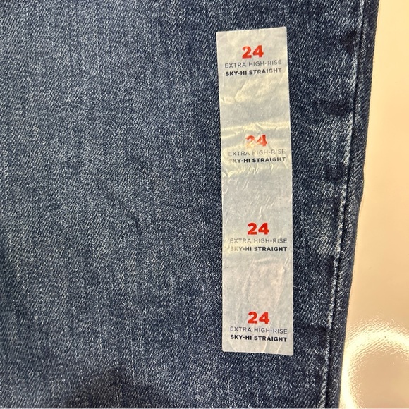 Old Navy Sky Hi Jeans Women’s 24 Straight Extra High Rise Stretch Mom Dark Wash - Picture 7 of 15